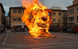 carnevale di Fano rogo del pupo